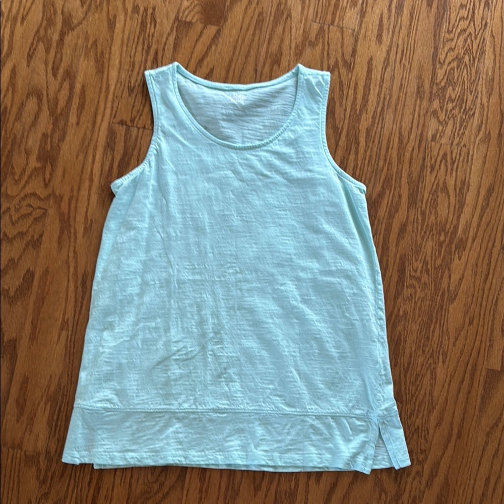 3/$30 😎 Sleeveless Lands End Light Blue Women's Top